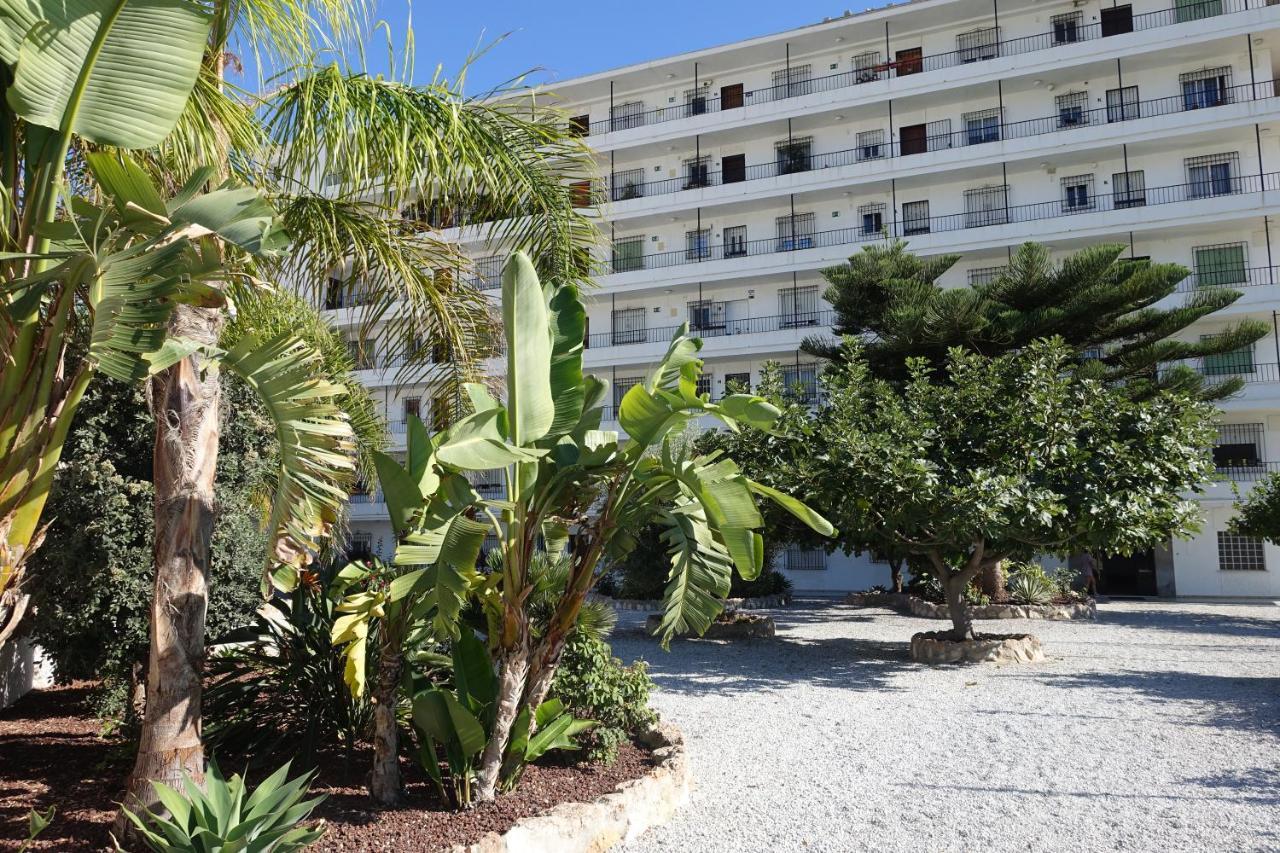 Apartamento Picasso Nerja Luaran gambar
